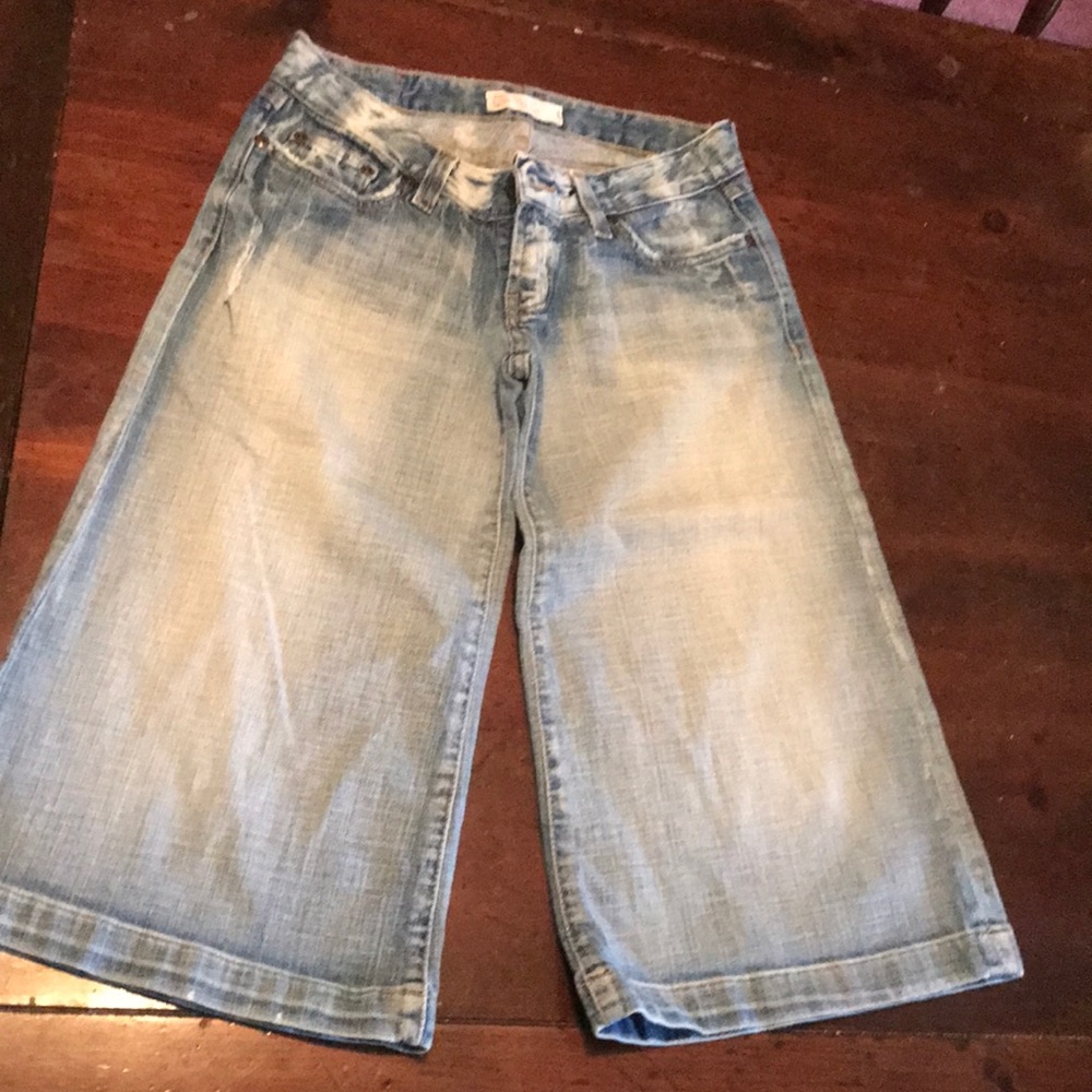 BKE Denim gauchos/capris